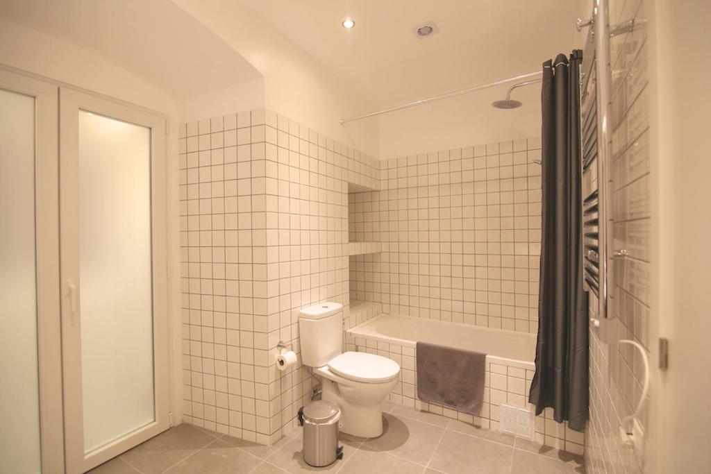 Cozy Apartment In Amazing Location! Lisboa Exteriör bild