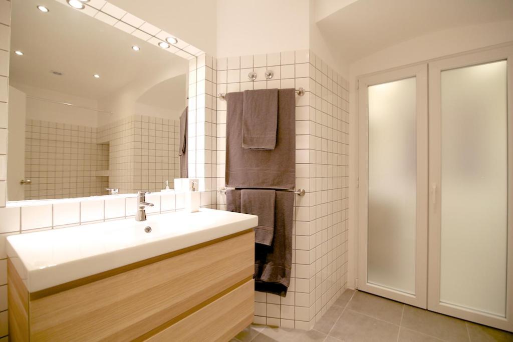 Cozy Apartment In Amazing Location! Lisboa Exteriör bild