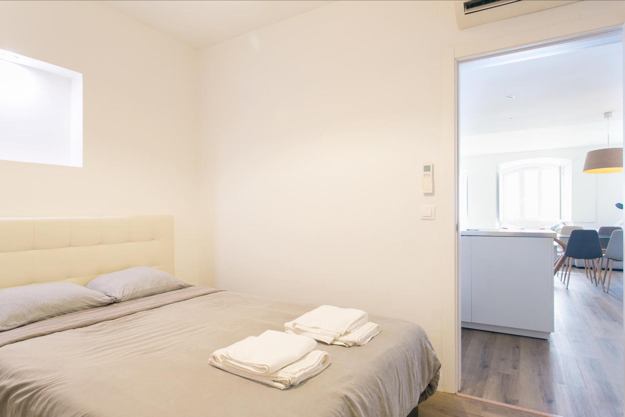 Cozy Apartment In Amazing Location! Lisboa Exteriör bild