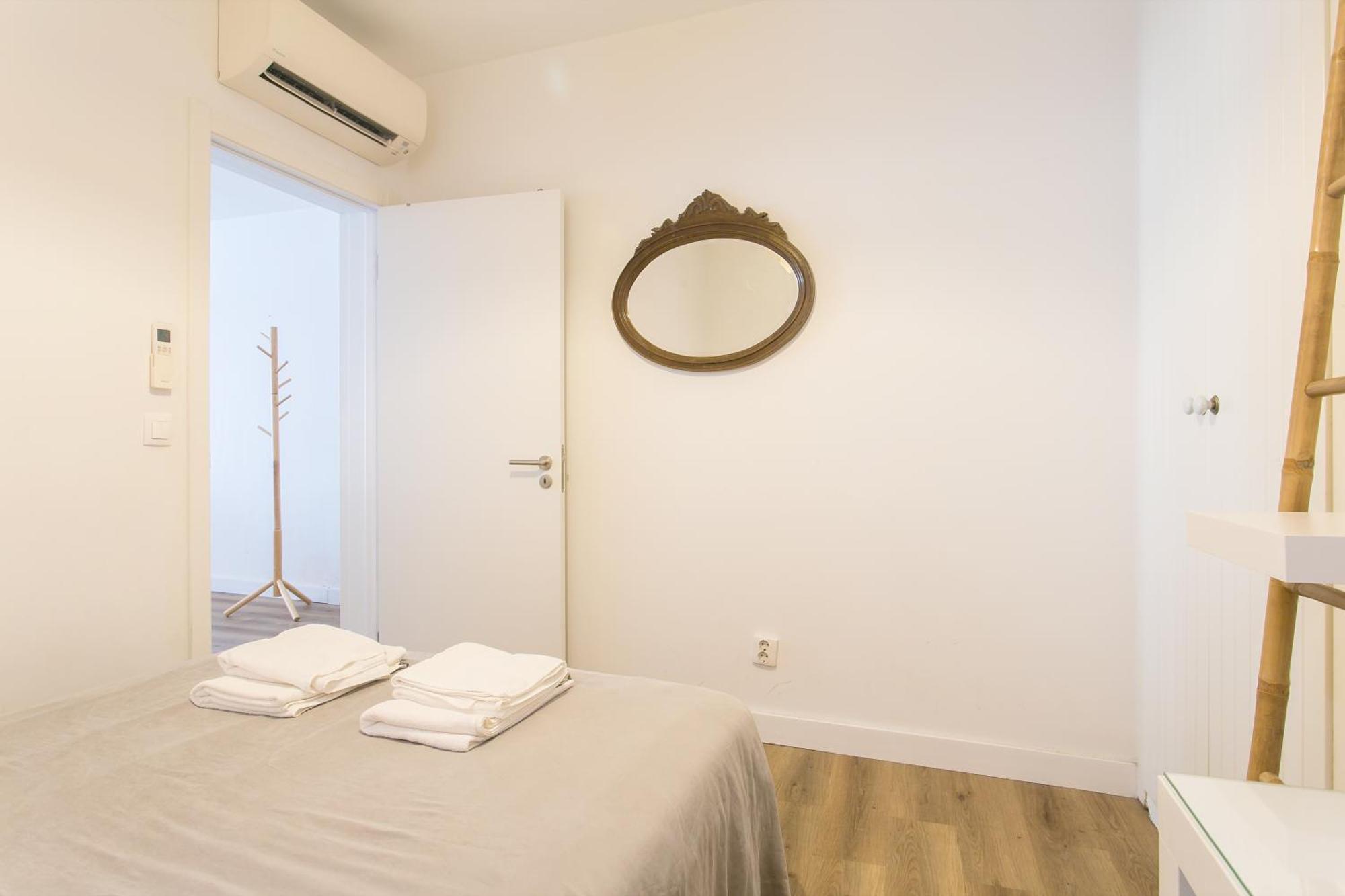 Cozy Apartment In Amazing Location! Lisboa Exteriör bild