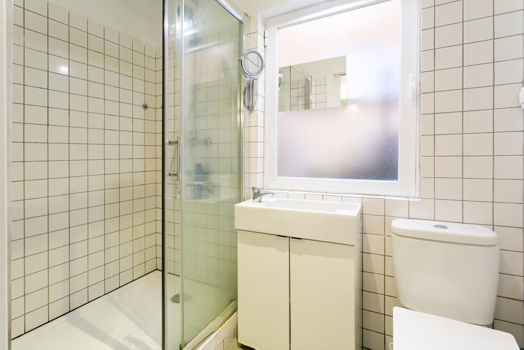 Cozy Apartment In Amazing Location! Lisboa Exteriör bild
